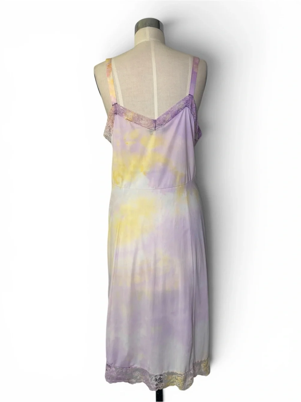 Vintage 60s Lavender & Yellow Lace Trim‎ Slip Dress